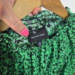 Who What Wear  Green Floral Blouse Photo 7