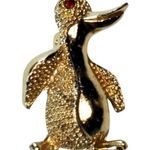 Vintage Gold Tone Penguin Red Rhinestone Eye Scatter Brooch Pin 1.25" Small Photo 0