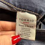 Torrid  Denim Women's Skinny Jeans Jegging Blue Size 12R Stretch 5-Pocket Design Photo 4
