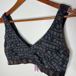 SAVAGE X FENTY Sport Bra Black with Glitter Monogram Band Women's plus Size 1X Photo 3