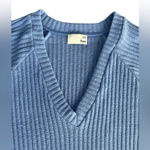 Wilfred  by Aritzia Long Sleeve Oversized V-Neck Ribbed Sweater Periwinkle Sz XS Photo 2