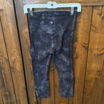 Lululemon Align Crop 21" Diamond Dye
Diamond Dye Pitch Grey Graphite Grey, Sz 4 Photo 3