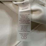 Women's Classic White Zip Photo 9