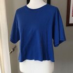 Basic Cut / Cropped Blue T Photo 0