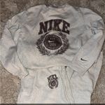 Nike  Gray Sweatshirt and Sweatpants Set Photo 1