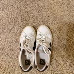 VEJA  Sneakers Photo 2