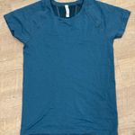 Athleta  Momentum Tee Photo 0