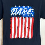 Fruit of the Loom Vtg DARE American flag logo graphic T-shirt size small Photo 3