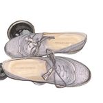 Adrienne Vittadini  Trink Silver Distressed Leather Oxford Flats 6.5 in EUC Photo 5