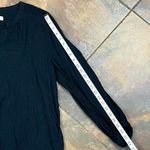Loft  Striped Textured Black Notched V-neck Top XL Photo 5
