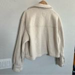 Abercrombie & Fitch  Cropped Sherpa Boucle Teddy Jacket Photo 7