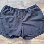The North Face Women’s Athletic Shorts Black Size XL Outdoor Hiking Workout Gym Photo 0