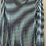 No Boundaries FINAL MARKDOWN  junior top xl 15/17 Photo 0