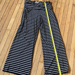 Max Studio  💙🤍 palazzo pant size Large Photo 0