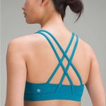 Lululemon Energy Bra Medium Support, B–D Cups Hawaiian Turquoise size 6 Photo 2