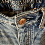 American Eagle  “Boy Crop” Distressed Cropped Blue Jeans Size 2 Relaxed Slouchy Photo 5