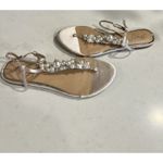 Badgley Mischka Jewel  Women's Larissa Flat Pearls Ornamented Sandal Champagne 7 Photo 5