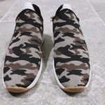 Urban Outfitters NEW J/Slides Sports Sneakers in Tiger Knit, Size 10 New w/o Box Photo 4