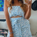 Mable Sorrento Blue White Floral Embroidered Crop Top size Medium Photo 0