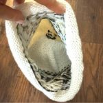 Hand kit “Mrs” or initials MRS knot pompom hat Green Photo 4