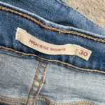 Levi’s High Rise Denim Shorts Women’s 30 Blue Distressed Cutoff Casual Summer Photo 2