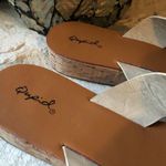 Qupid  ivory crisscross slides sz 10 Photo 2