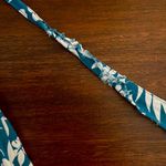 Old Navy Wide Leg Jumpsuit - Blue and White Floral Design- Women’s Size XL TALL Photo 4