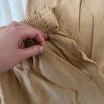 Madewell  The Carley Wide Leg Softdrape pant in desert dune tan Photo 7