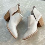 Jeffrey Campbell Boots in Ivory Leather- Size 7.5 Photo 0