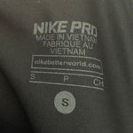 NIKE Pro Capri Legging Size Small Purple Photo 2