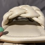 Cape Robbin Cape Robbon slides Photo 3