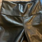 Suzy Shier  small black legging pants Photo 4