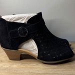 EARTH Black Suede Peep Toe Cutout Booties Ankle Block Heel Boho Chic Comfort Size 8.5 Photo 0