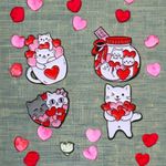 4 Pcs‎ Red, Pink & White Color Black Cat Shape Pin Set Simple Animal Theme Pin Red Photo 4