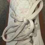 Reebok Sneakers Photo 4