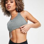 Nike Swoosh medium support padded sports bra size M medium NWT Photo 6