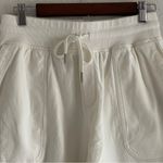 Athleta Farallon Midi Shorts In Magnolia White Women's Size S Photo 1