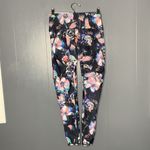Fabletics Cropped leggings Floral brush strokes Photo 7
