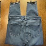 Old Navy  Rockstar Super Skinny Jeans Women's Size 12 Raw Hem Built In Warm Blue Photo 6