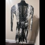 Diane Von Furstenberg Lilyann Print Silk Wrap Dress In Black White sz 0 Photo 4