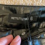 Pretty Little Thing Womens New  Black Croc Faux Leather Pleat Detail Shorts Photo 7