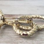 Vintage Brooch / Pin Light Gold Tone Looped Woven Rope Design Photo 3
