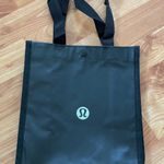 Lululemon black & white small reusable tote bag Photo 0
