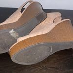 Indigo rd. Pink Wedges Photo 3