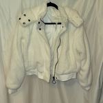 Aeropostale NWT  White Size Large Faux Fur Hooded Jacket Photo 1