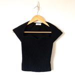 Aritzia  Babaton Sculpt Sweetheart Ribbed T Shirt Black Sz S Photo 2