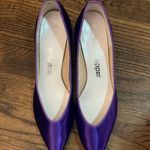 Silver Slipper 80s Vintage  Kitten Heels Photo 0