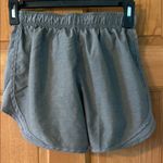 Nike  Size Extra Small XS Women's Teen Girl Gray Athletic Shorts Photo 3
