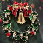 Natasha | Festive Christmas Wreath Brooch 🎄 Red Photo 5