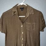 Style House Brown Button Front Short Sleeve Blouse – Collared Rayon Shirt – Boxy Photo 2